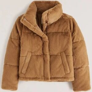 Abercrombie & Fitch The Mini Puffer Faux Fur